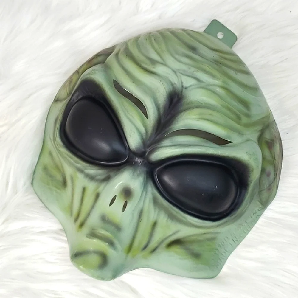 Vintage 90s NEW 1999 Alien Extraterrestrial UFO Plastic Halloween Mask X-FILES